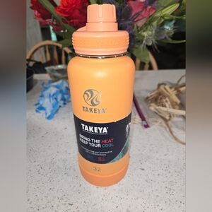 Takeya Orange 32 Oz Insulated Waterbottle